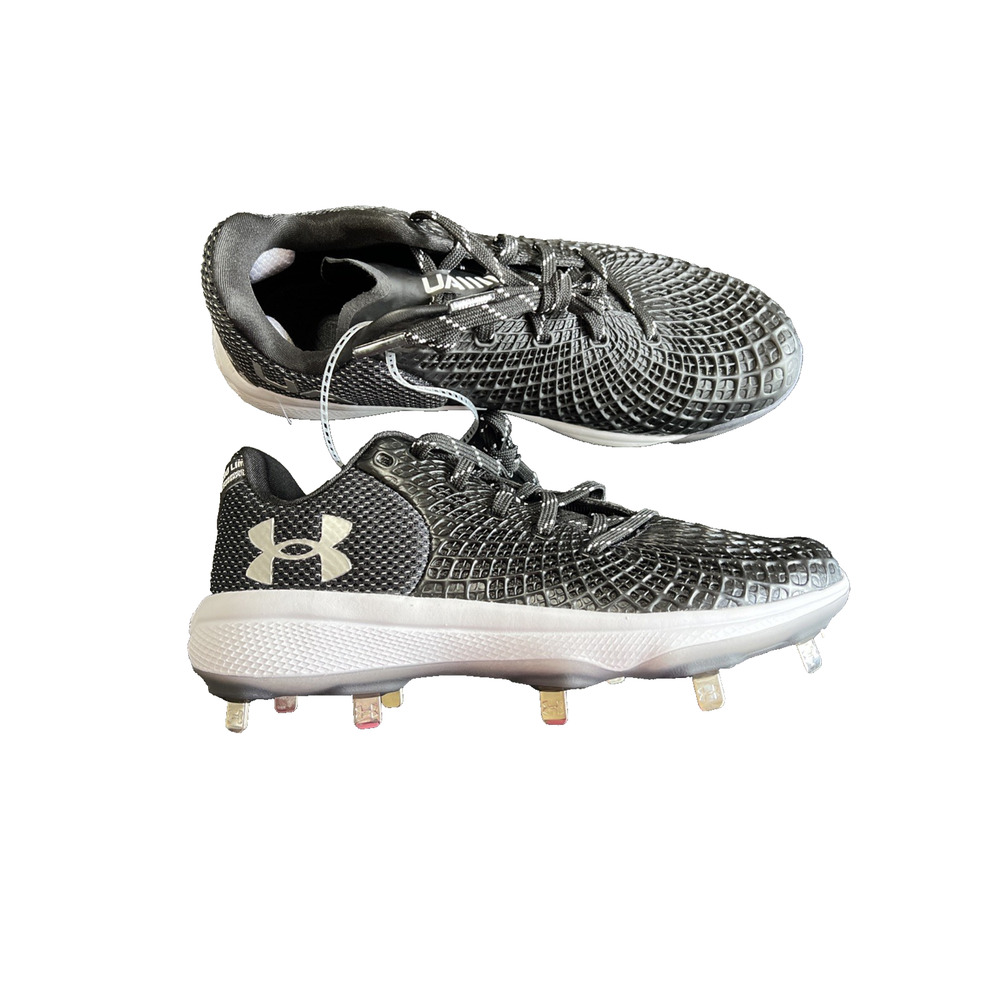 Under Armour Glyde 2.0 MT Women's 8 Softball Cleats Shoes Black 3026601-001 NEW